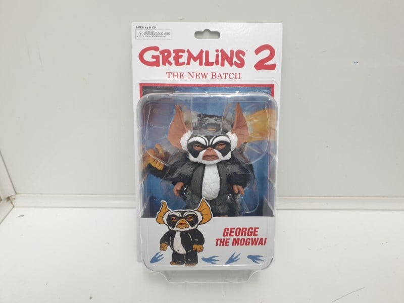 Neca Gremlins 2 The New Batch George The Mogwai 4 Collectible Action