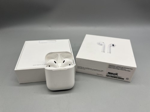 Apple Airpods 2nd Gen for 79.99 Second Hand