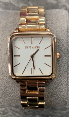 Steve madden 2024 smartwatch