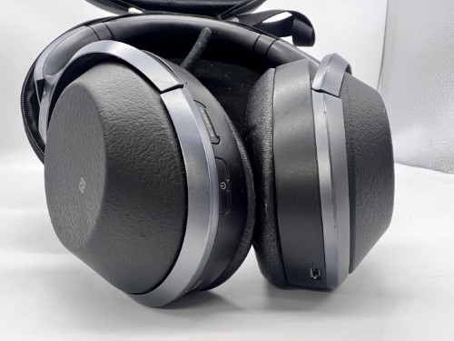 Sony Headphones Over-Ear Wh-1000Xm2 Wireless Noise-Canceling Black