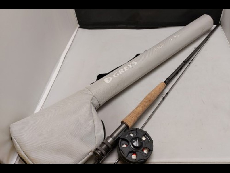 Unbranded Fishing Rod With Reel, 049000152489