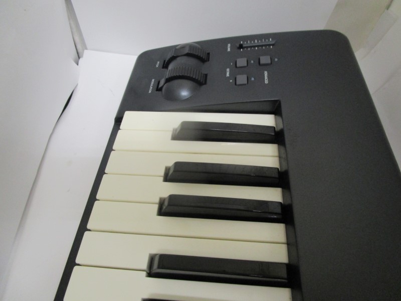 cash converters midi keyboard