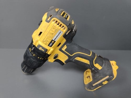 Dewalt dcd778 18v hot sale