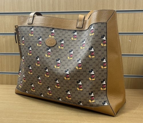 Mickey mouse hot sale purse gucci