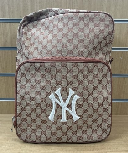 Yankees discount gucci backpack