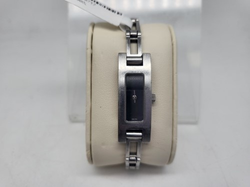 Gucci timepieces store 3900l price