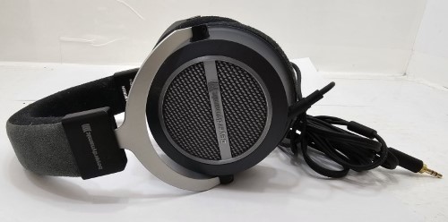 Beyerdynamic Amiron Home 250 Ohms Over Ear Audiophile Headphones