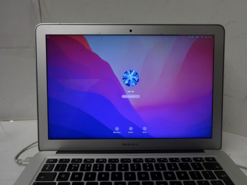 Apple Macbook Air 7,2 13 Inch Early 2015 8GB Ram 256GB SSD Dual