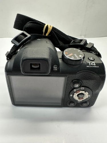 fujifilm finepix s 14 megapixel camera