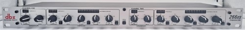新品定番新品dbx 2chコンプレッサー　ゲート 266XS 配信機器・PA機器・レコーディング機器