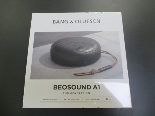 Bang & Olufsen Beosound A1 (2nd Generation) - Wireless Portable Waterproof  Bluetooth Black Anthracite Black