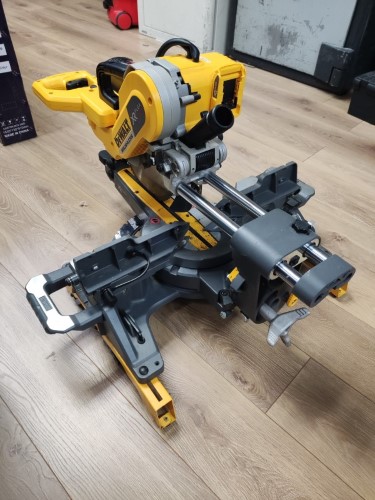 Dcs727 dewalt online