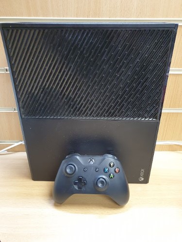 Black xbox 2024 one used