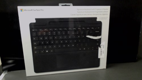 Microsoft Signature Keyboard With Fingerprint Surface Pro Black