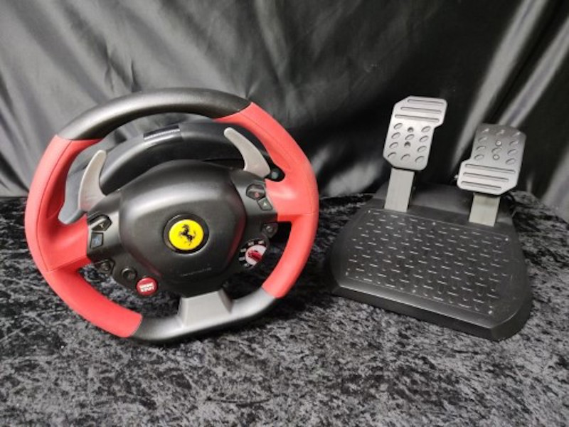 Thrustmaster Ferrari 458 Spider Racing Wheel (Xbox Series X/S & One)
