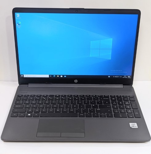 HP 250 G8/i5-1035G1/8GB Ram/256GB SSD/15