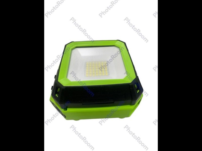 Luceco Compact USB Rechargeable LED Work Light