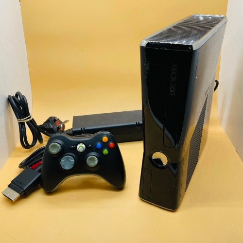 Xbox 360 Slim 4GB Storage With Controller And Cables Xbox 360 S Black |  046000101865 | Cash Converters