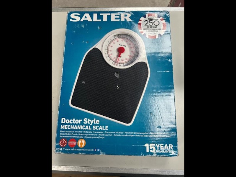 Salter Doctor Style Mechanical Bathroom Scale