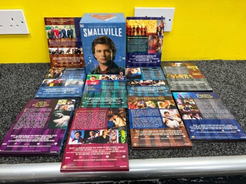 Smallville The Complete Series 1-10 DVD Box Set Pal Vgc 15