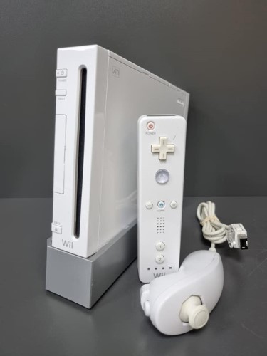 Nintendo Wii 8GB White