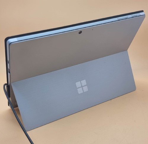 ≪超目玉☆12月≫ マイクロソフト FNA-00014 Surface Pro タブレット