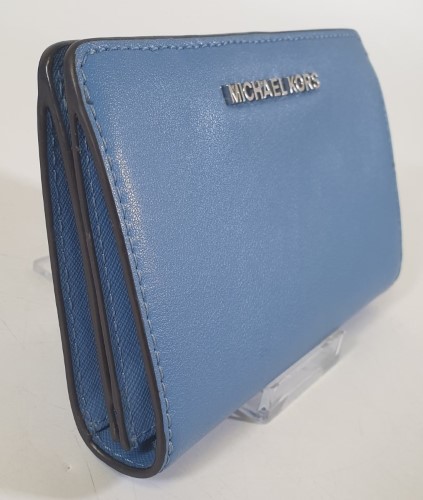 Michael kors hot sale wallet teal