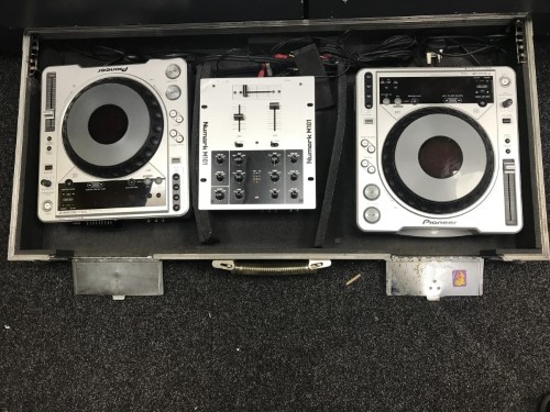 Pioneer Dj Players (Cdj/Ddj/Djm/Xdj) (Pair), Case And Mixer