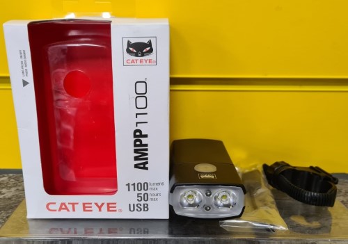 Cat eye bike light hot sale charging