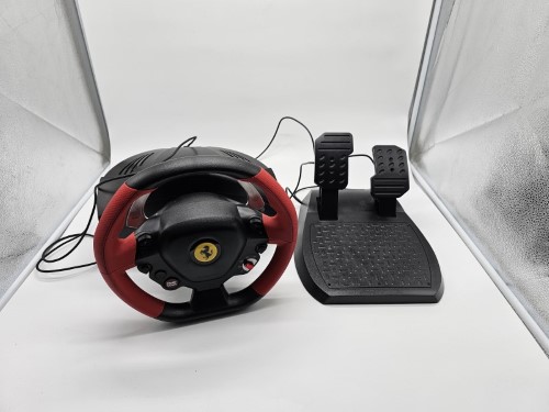 Thrustmaster ferrari 458 spider racing hot sale wheel for xbox one adapter