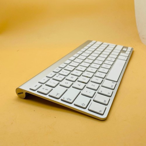 Apple Magic Keyboard A1314 White | 046000099974 | Cash Converters
