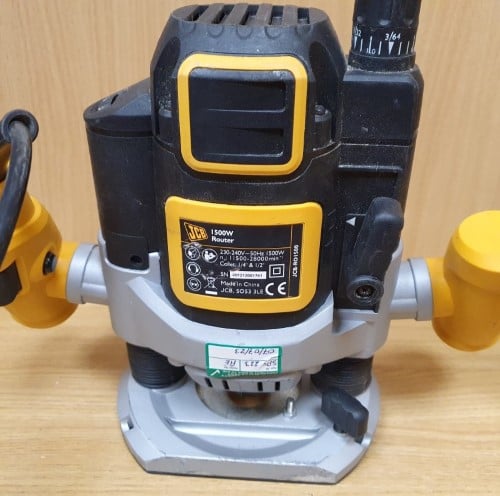 Jcb deals plunge router