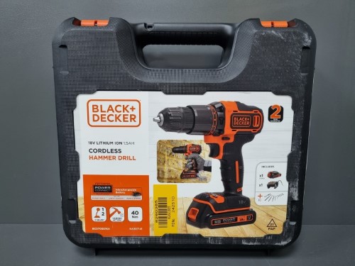 Black Decker Bcd700s 18V Lithium Ion 1.5Ah Cordless Hammer Drill