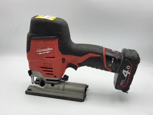 Milwaukee m12js online