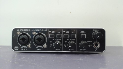 Behringer Behringer U-Phoria Umc202HD Black | 029300111301 | Cash