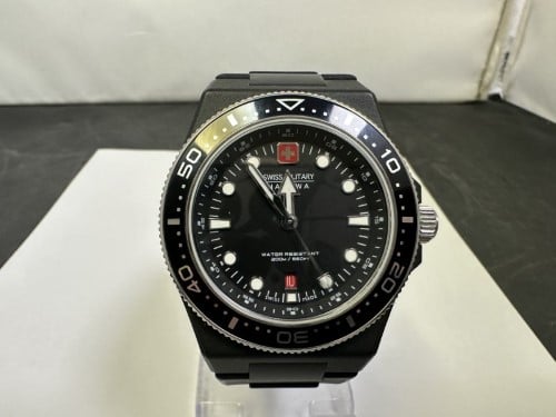 Swiss on sale military aqualiner