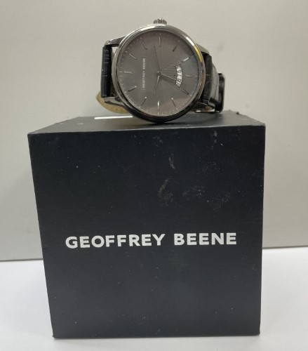 Geoffrey Beene Men's Quartz Metal and Alloy Dress Watch, Color:Two Tone  (Model: GB8088TTG) : Amazon.in: Fashion