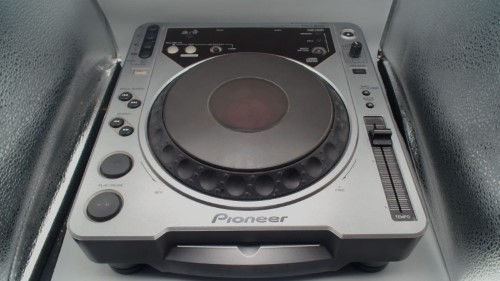 DJ CD Decks Pioneer Cdj800 | 040600129395 | Cash Converters