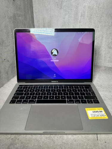 Apple Macbook Pro 16GB Ram 500GB SSD Silver | 031400119944 | Cash