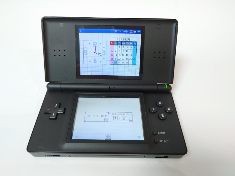 Nintendo DS orders Lite Black Good condition