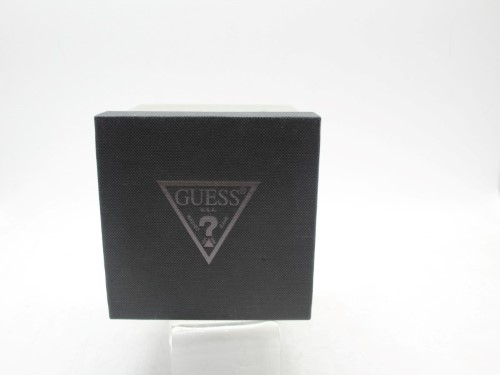 Fake guess clearance watch