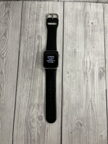 Apple Watch Series 3 38mm Black for 69.99 Second Hand