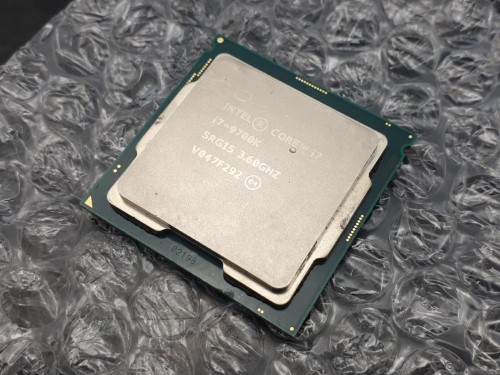 Intel Core i7-9700K 【3.6GHz/LGA1151】-