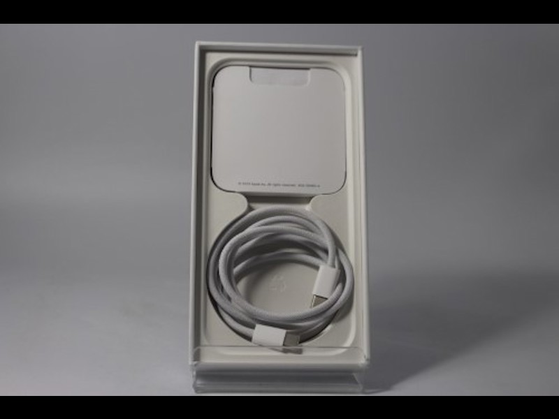 APPLE iPhone 15 Pro 128 Go Black - NEUF – Cash Converters Suisse