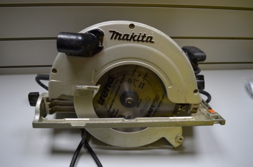 Makita discount 5903r 110v