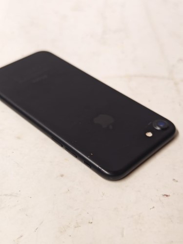 Apple iPhone 7 32GB Unlocked Black | 045700033783 | Cash Converters