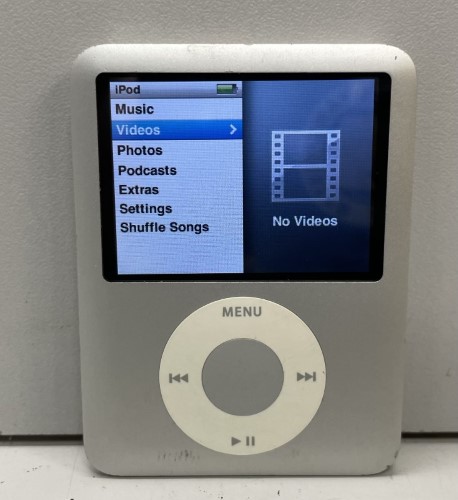 Apple iPod Nano 3rd 4GB Silver | 020700317725 | Cash Converters