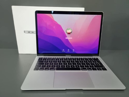 Apple Macbook Air (Retina, 13-Inch, 2019) A1932 Intel Core i5