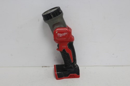 milwaukee tools 18v flashlight