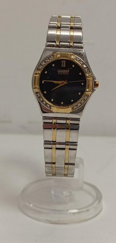 Citizen Watch Ladies Eco Drive E030 H26647 044200042664 Cash